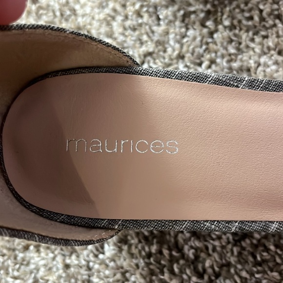 Maurice’s chunky gray heel size 9 - Picture 2 of 12